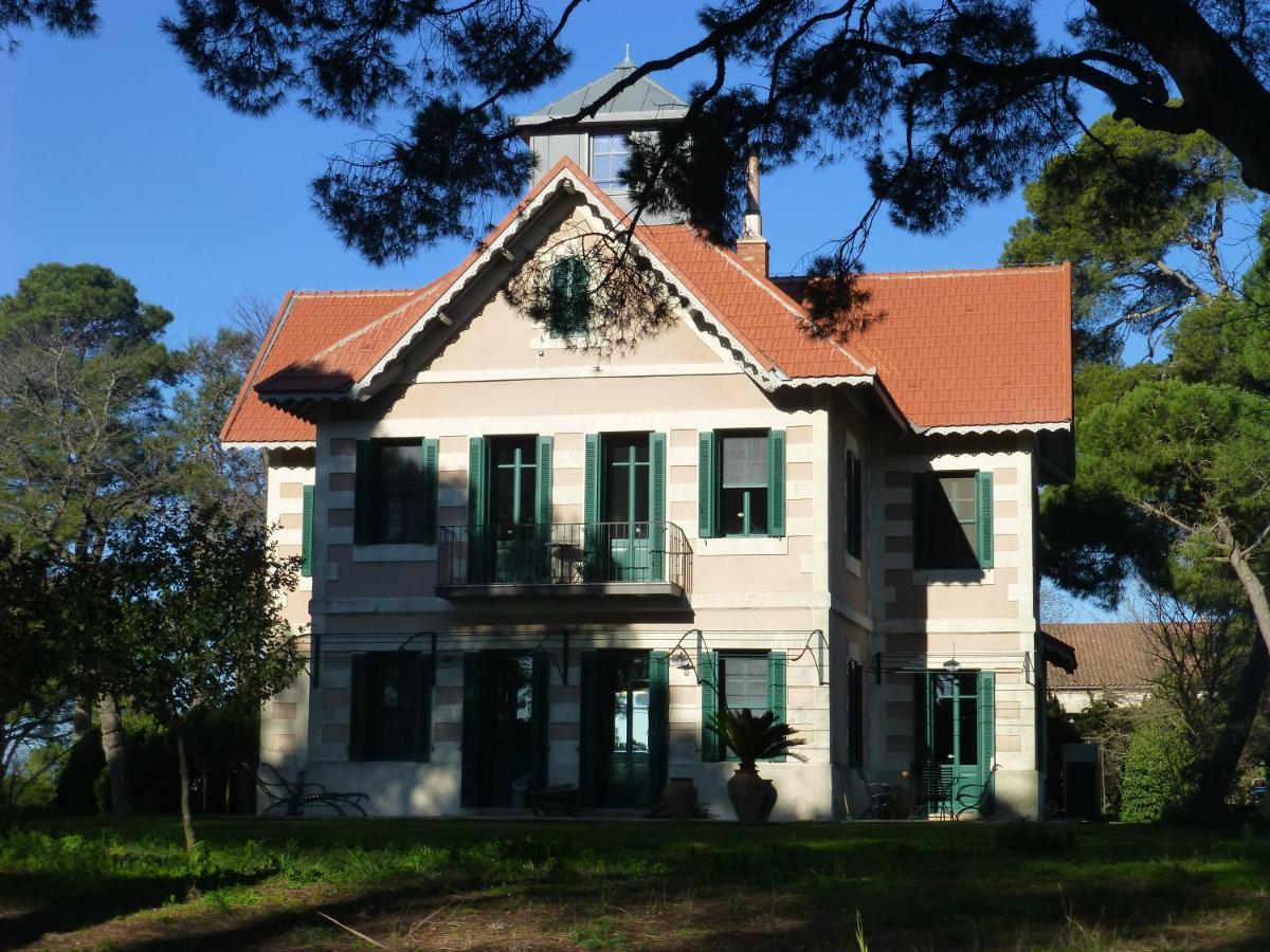 La Maison Du Mole Aigues-Mortes Exterior photo